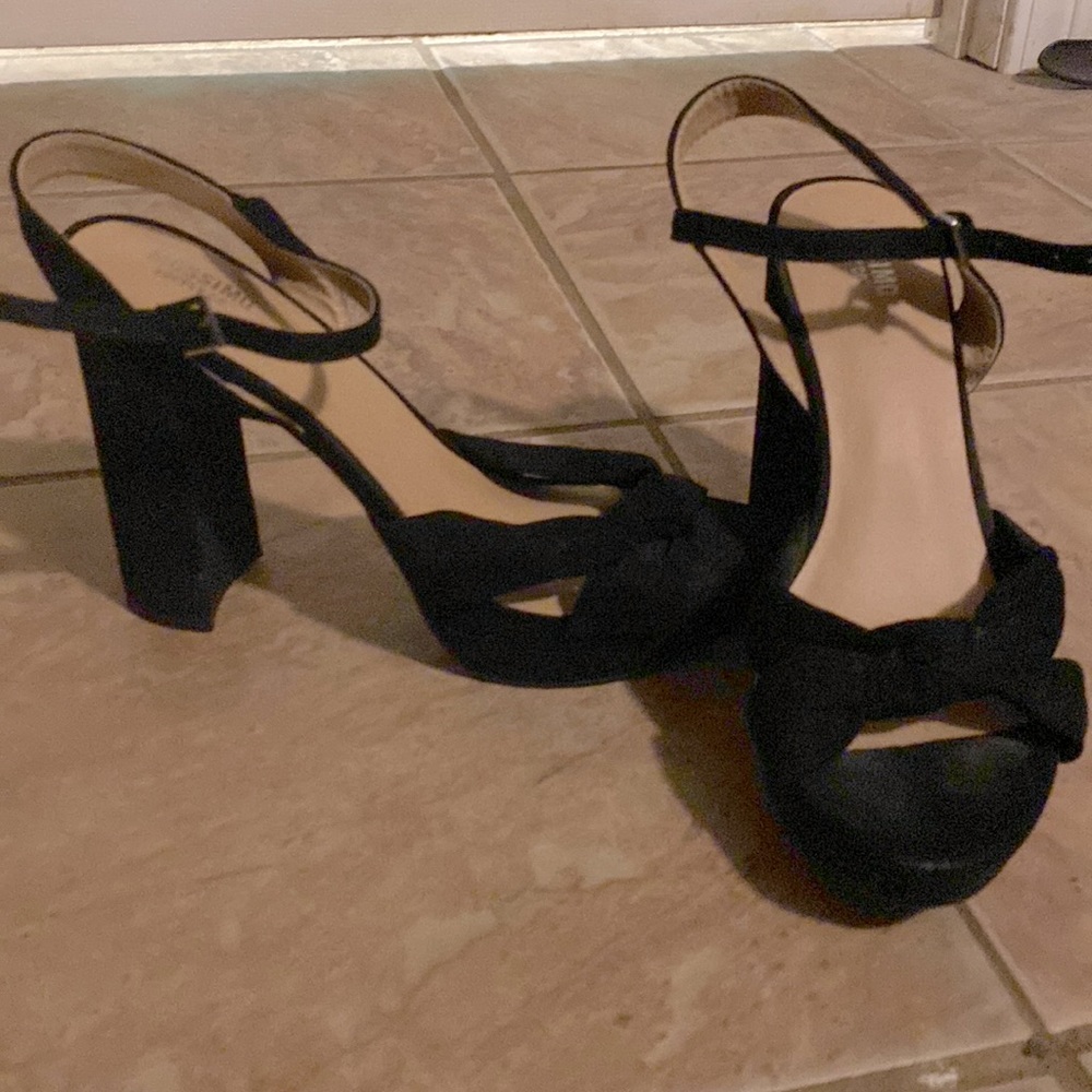 Mossimo chunky heels